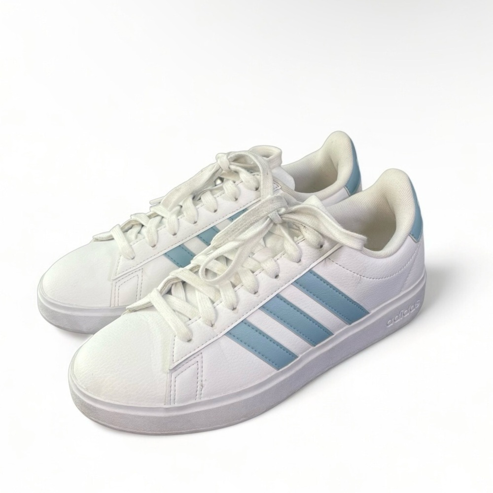 Adidas Grand Court 2.0 White Blue, Woman’s, Size 8, Cloudfoam Comfort.